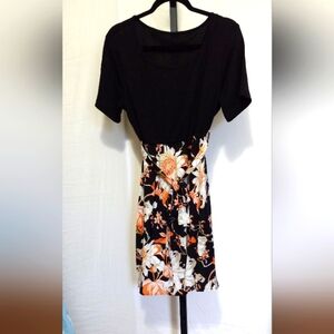 Evolutionary new knee length dress